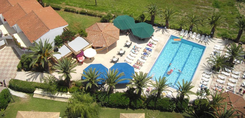 Morfeas Hotel Kavos Exterior photo