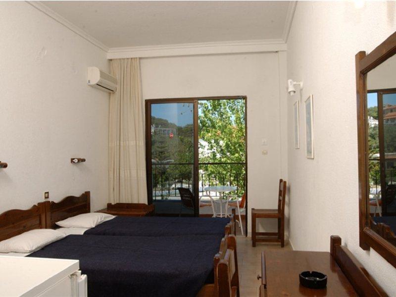Morfeas Hotel Kavos Exterior photo