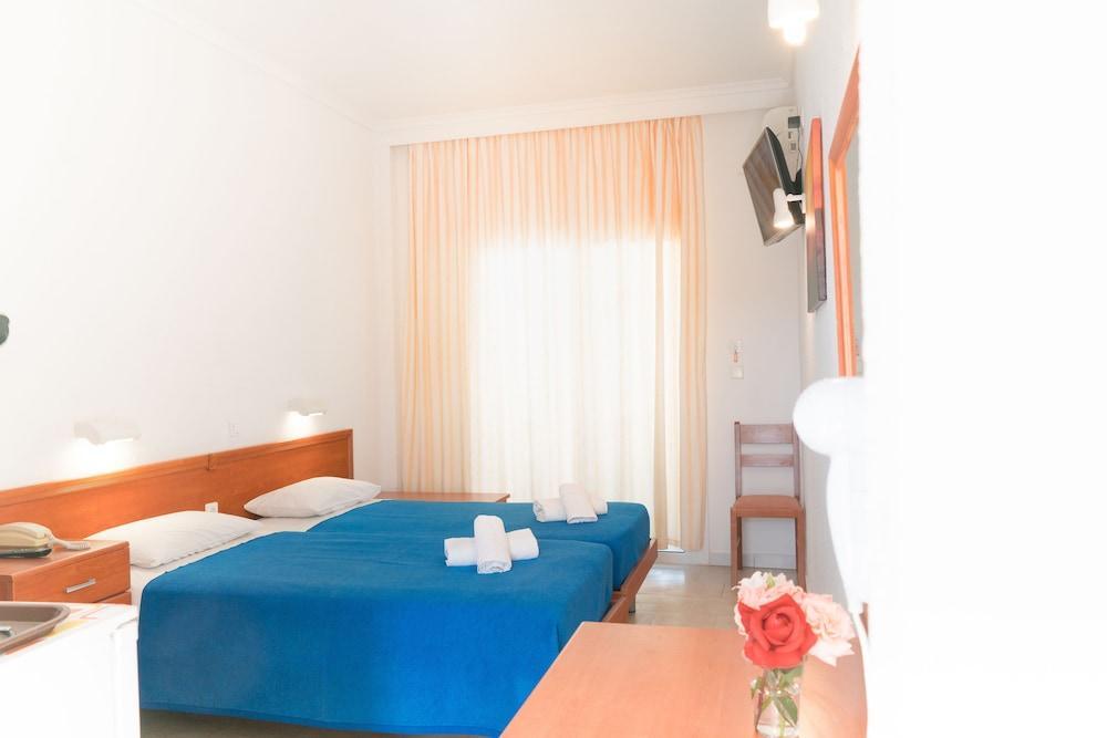 Morfeas Hotel Kavos Exterior photo